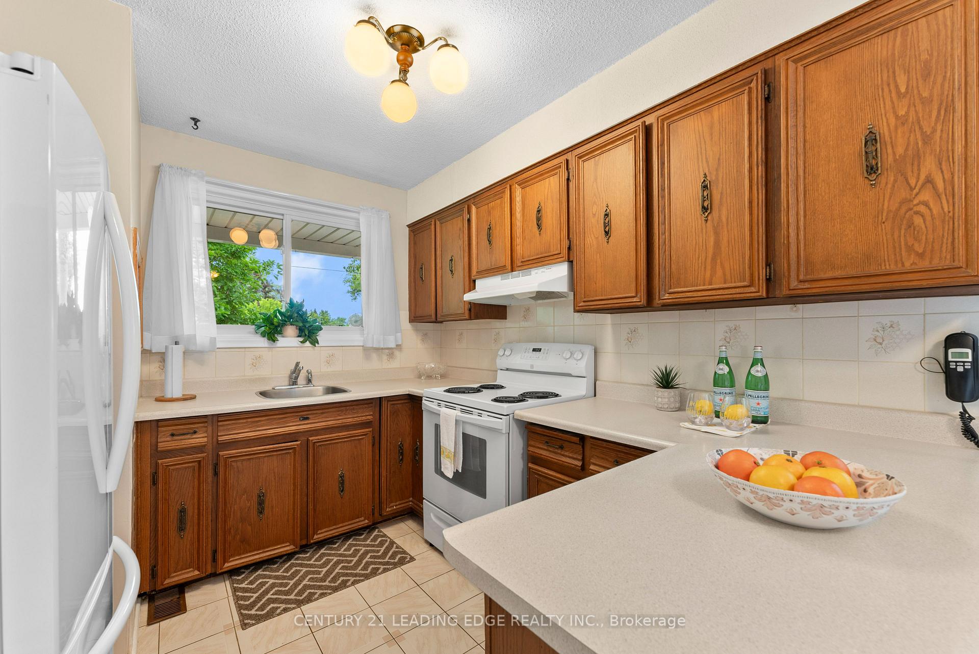 Photo 14 of 46 Johnson Road, Aurora, Aurora Highlands — HOMEH