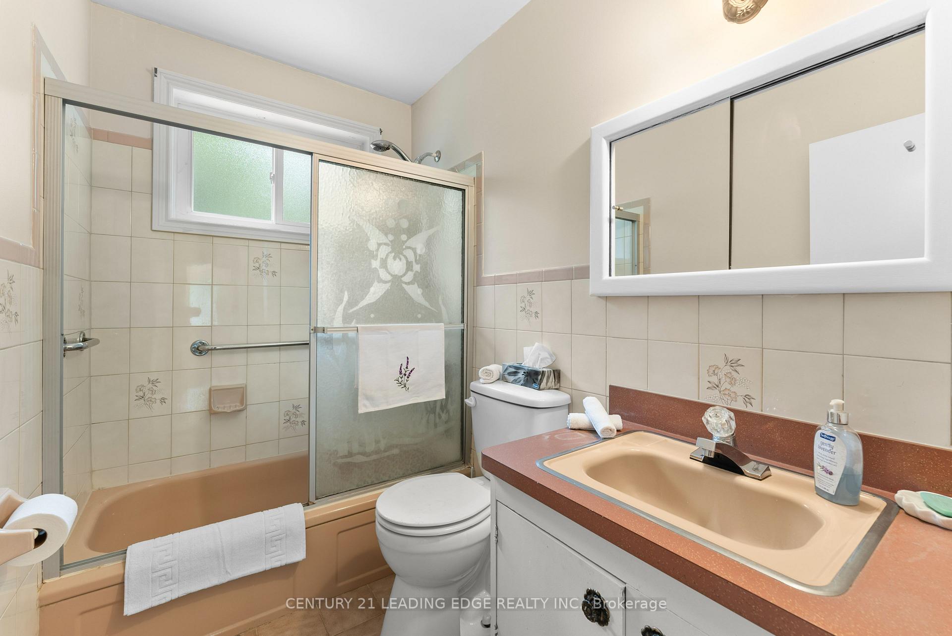 Photo 22 of 46 Johnson Road, Aurora, Aurora Highlands — HOMEH