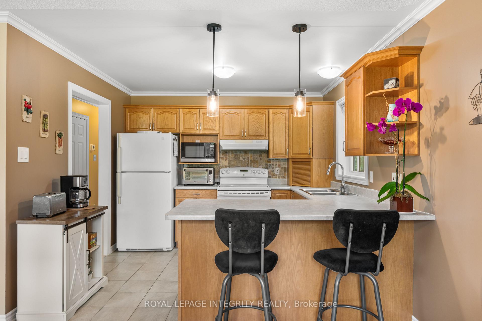 Photo 17 of 160 Lawfords Lane, Beckwith, Beckwith Twp — HOMEH