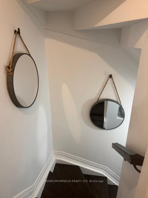 Photo 3 of 74 Rampart Crescent S, Whitby, Williamsburg — HOMEH