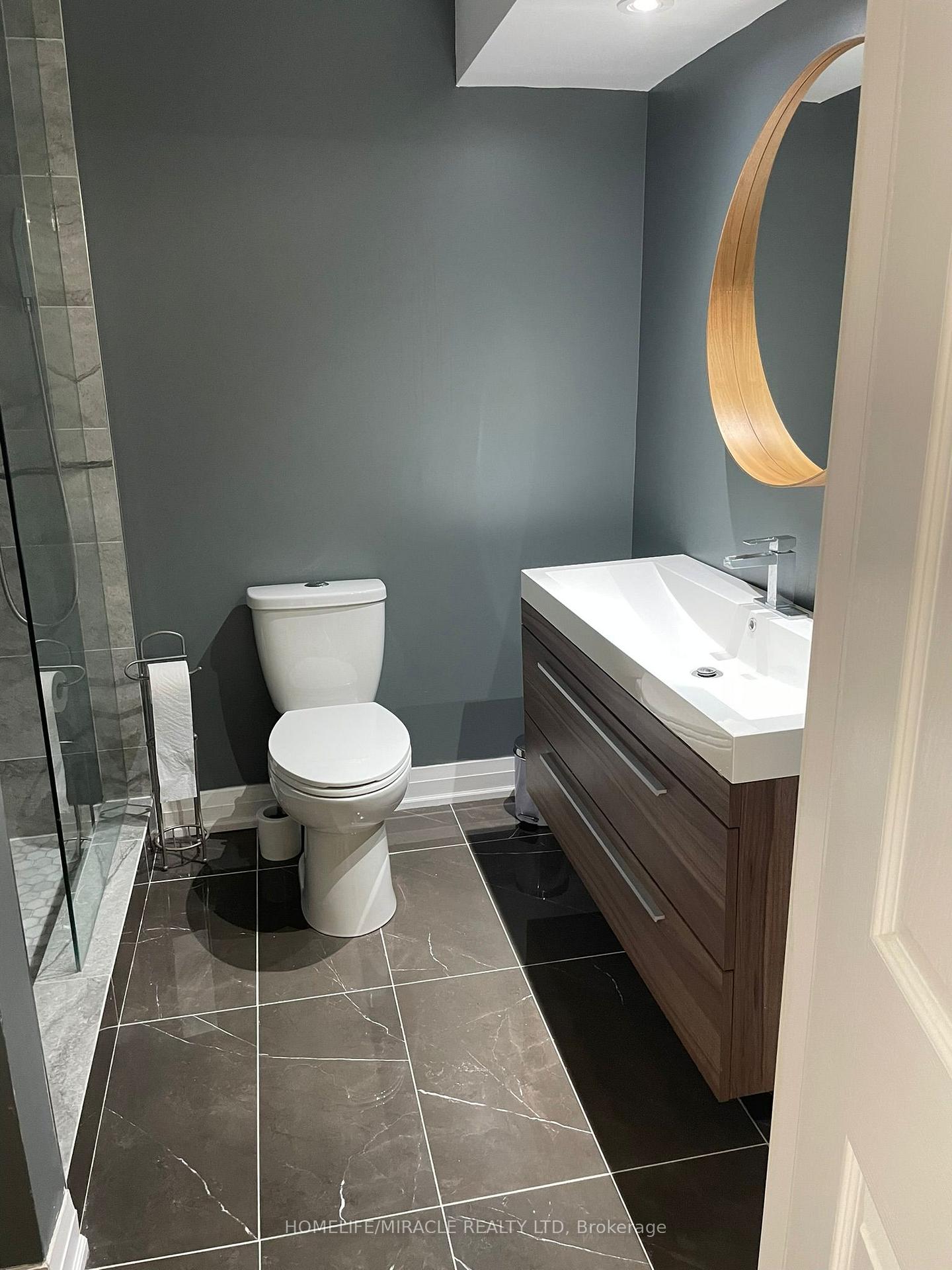 Photo 8 of 74 Rampart Crescent S, Whitby, Williamsburg — HOMEH