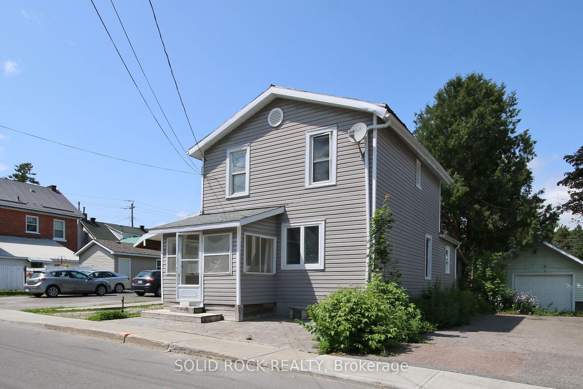 Front of 25 Burwash Street
