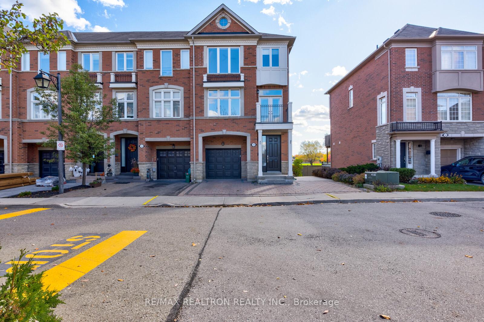 Photo 1 of 136 Vittorio De Luca Drive, Vaughan, East Woodbridge — HOMEH