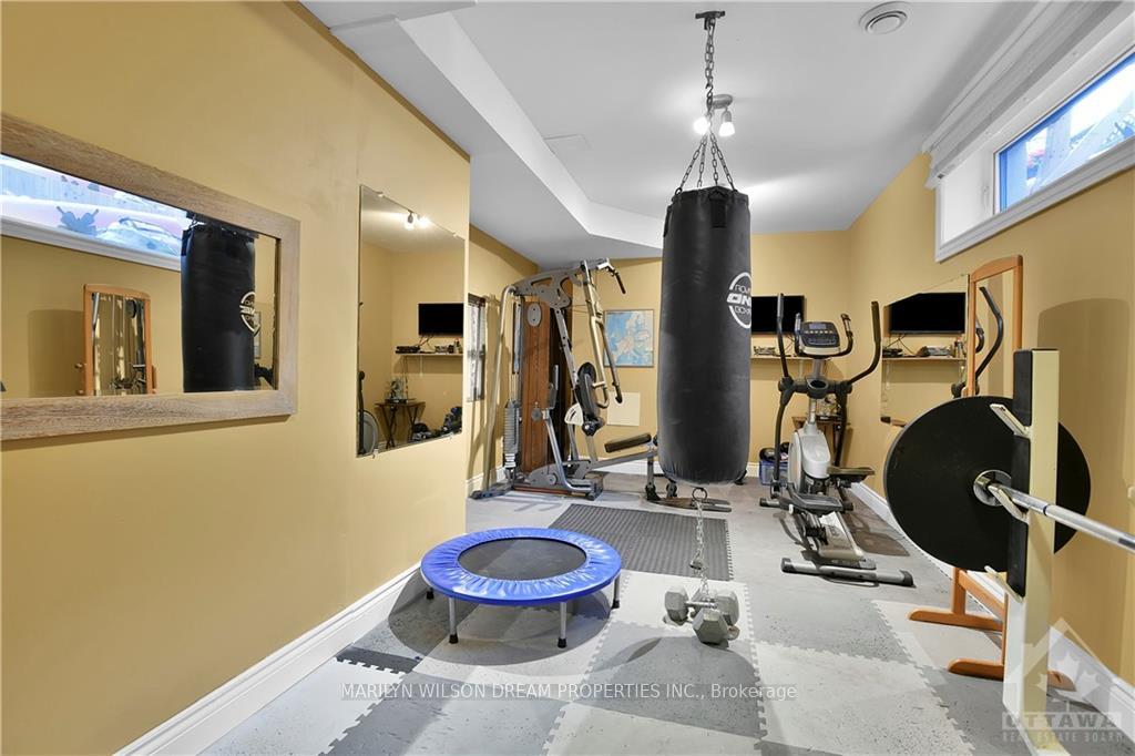 Photo 22 of 259 Faircrest Road, Ottawa, Alta Vista/Faircrest Heights — HOMEH