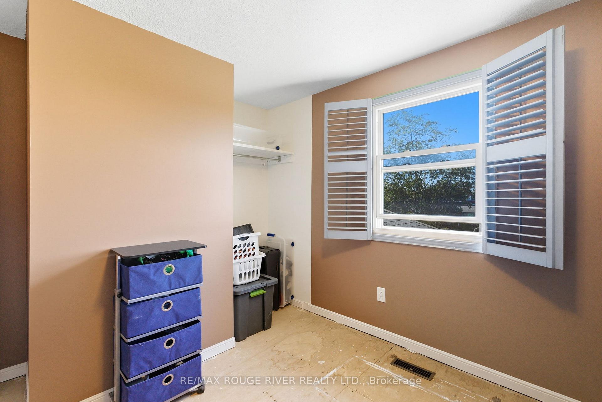 Photo 21 of 21 Hialeah Crescent, Whitby, Blue Grass Meadows — HOMEH