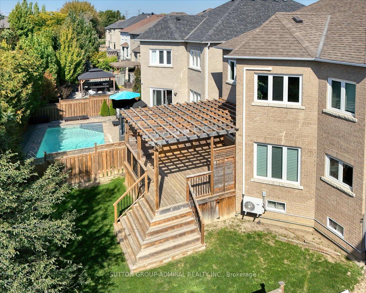 Photo 6 of 108 MacArthur Drive, Vaughan, Beverley Glen — HOMEH
