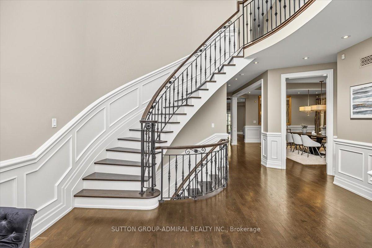 Photo 10 of 108 MacArthur Drive, Vaughan, Beverley Glen — HOMEH