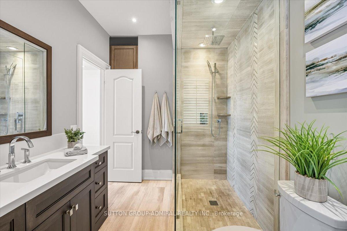 Photo 36 of 108 MacArthur Drive, Vaughan, Beverley Glen — HOMEH
