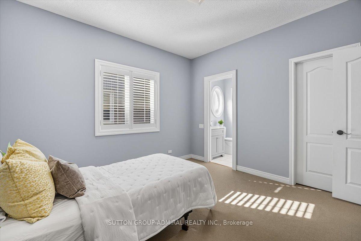 Photo 42 of 108 MacArthur Drive, Vaughan, Beverley Glen — HOMEH