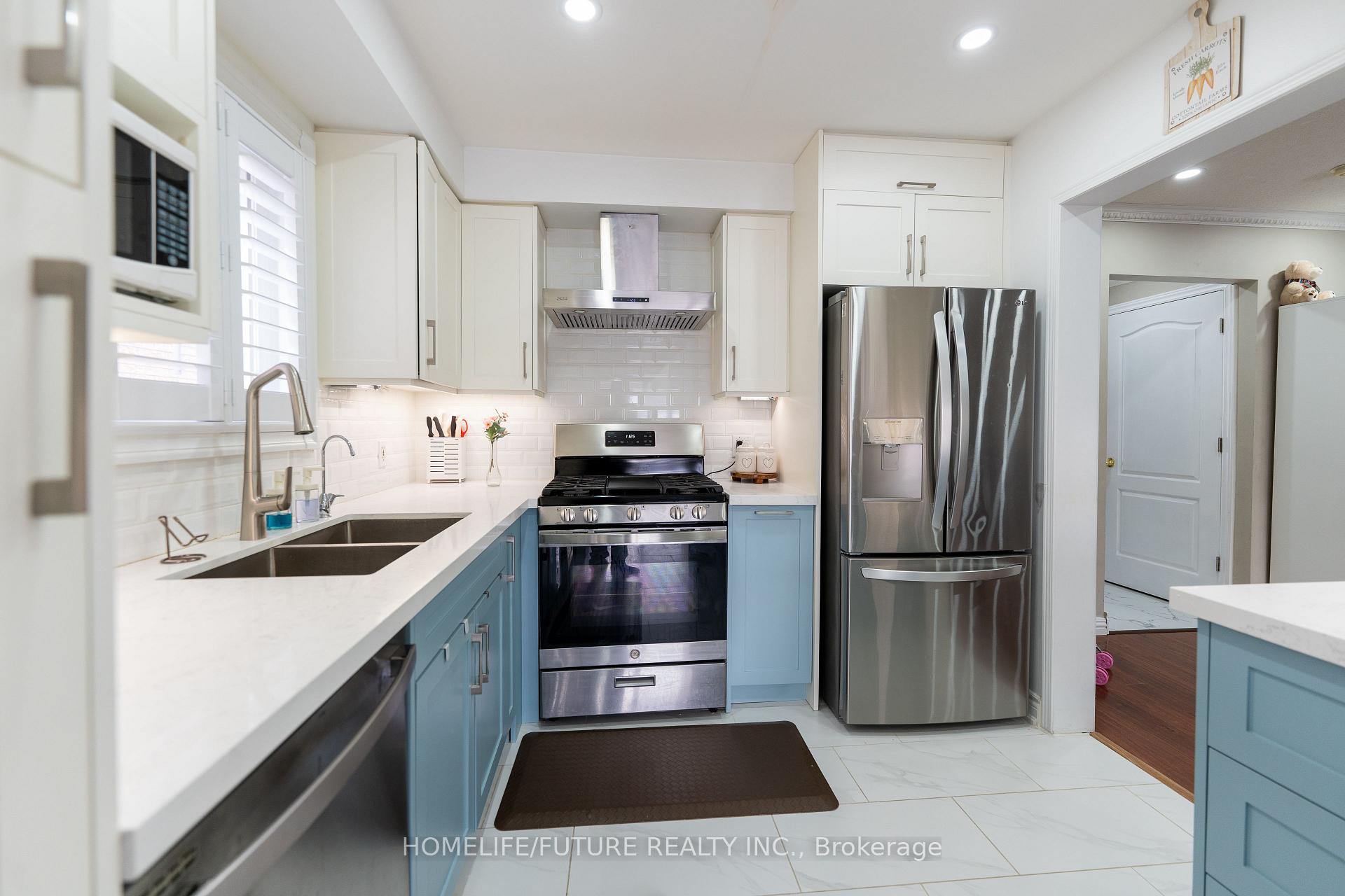 Photo 12 of 68 Treen Crescent, Whitby, Rolling Acres — HOMEH