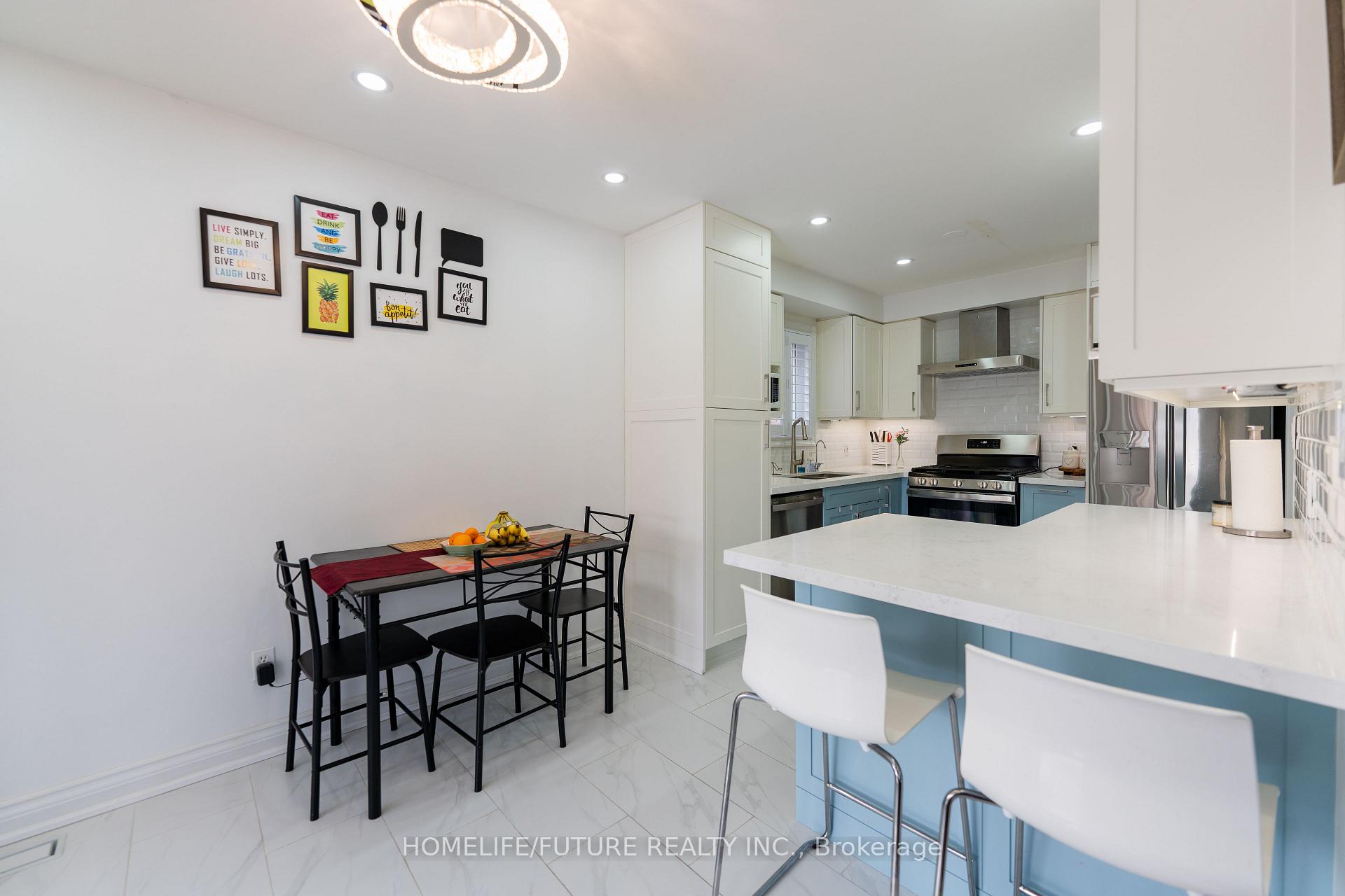 Photo 13 of 68 Treen Crescent, Whitby, Rolling Acres — HOMEH