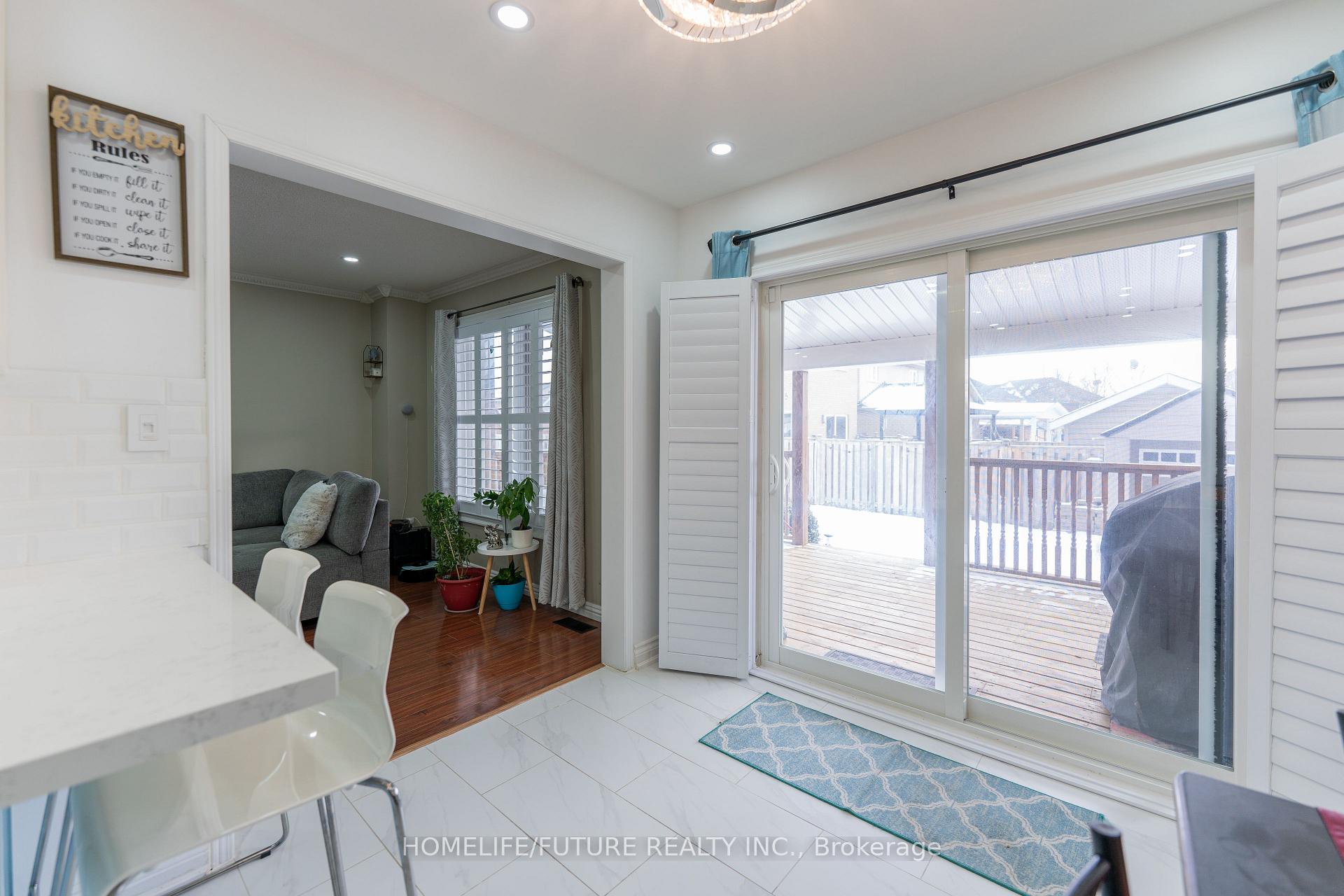 Photo 17 of 68 Treen Crescent, Whitby, Rolling Acres — HOMEH