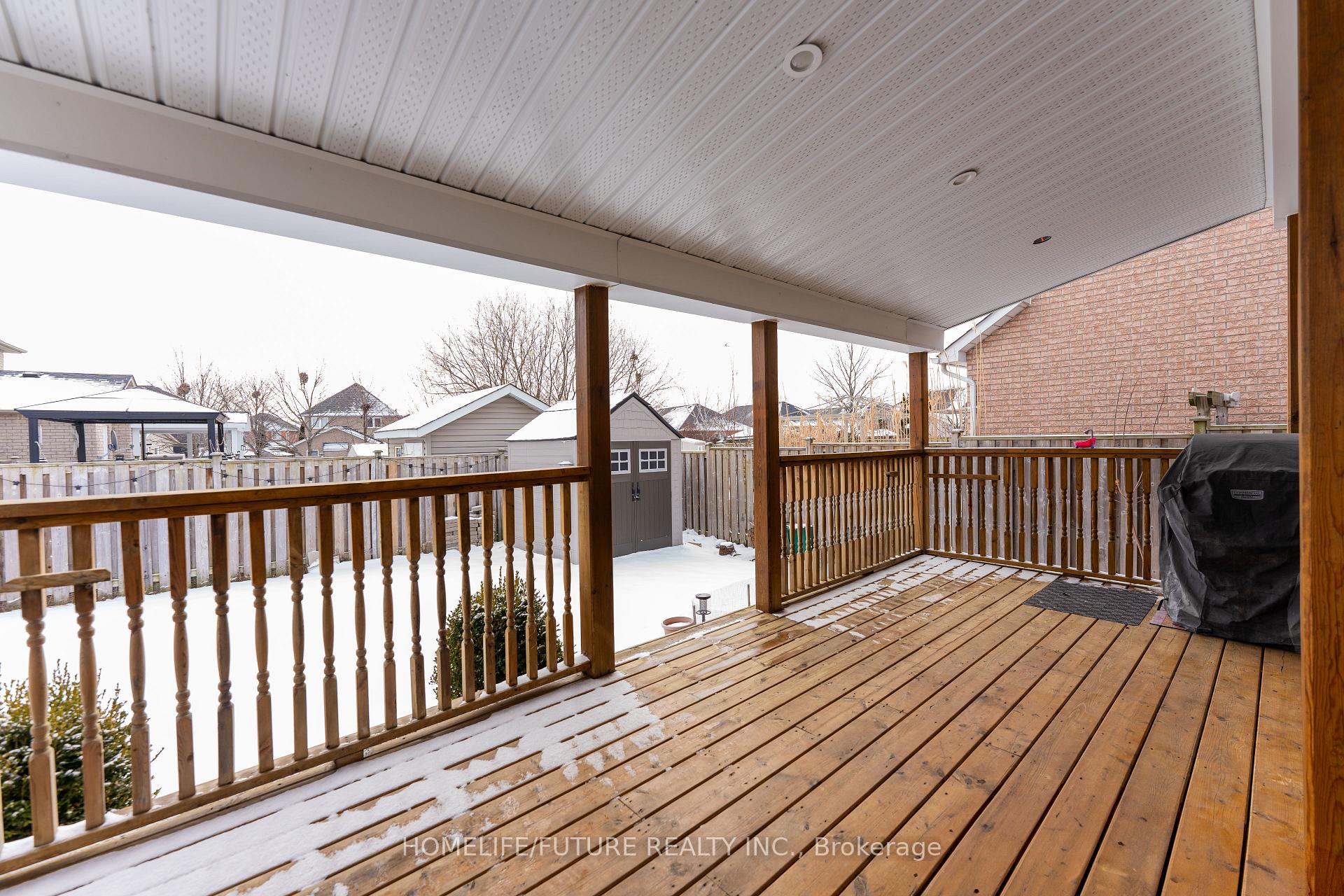 Photo 20 of 68 Treen Crescent, Whitby, Rolling Acres — HOMEH