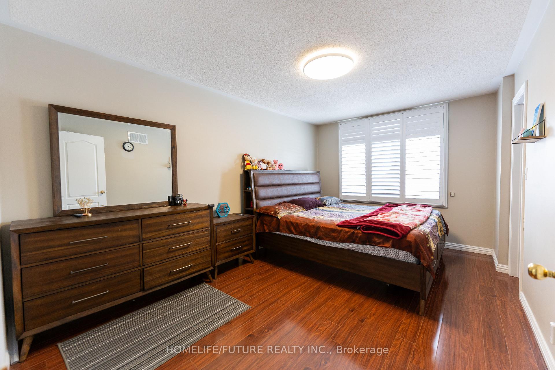 Photo 26 of 68 Treen Crescent, Whitby, Rolling Acres — HOMEH