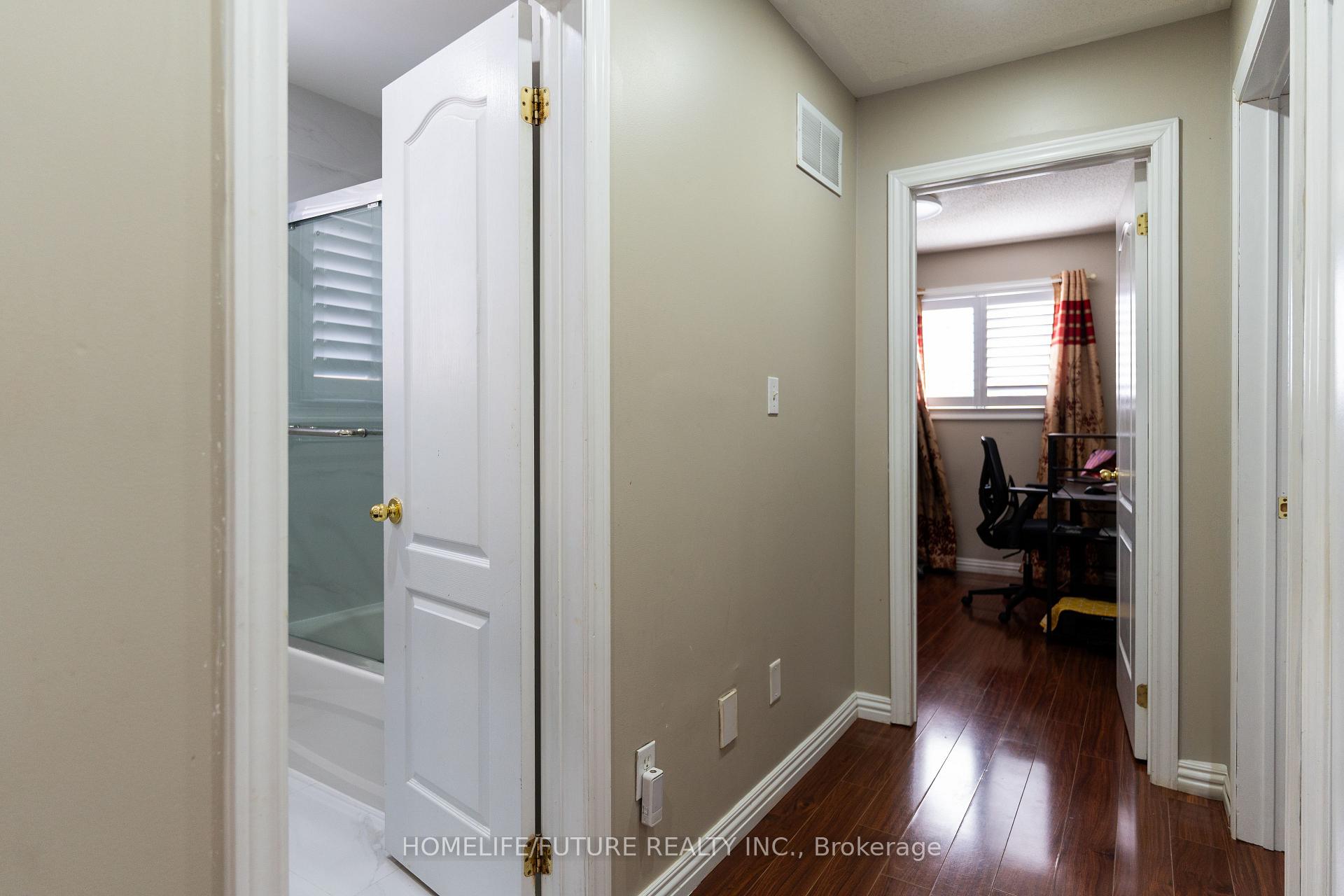 Photo 31 of 68 Treen Crescent, Whitby, Rolling Acres — HOMEH