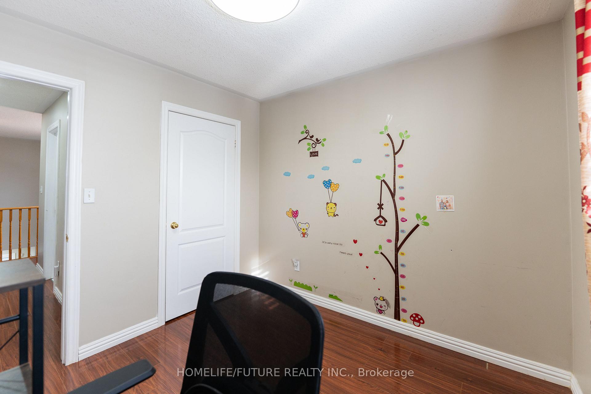 Photo 40 of 68 Treen Crescent, Whitby, Rolling Acres — HOMEH
