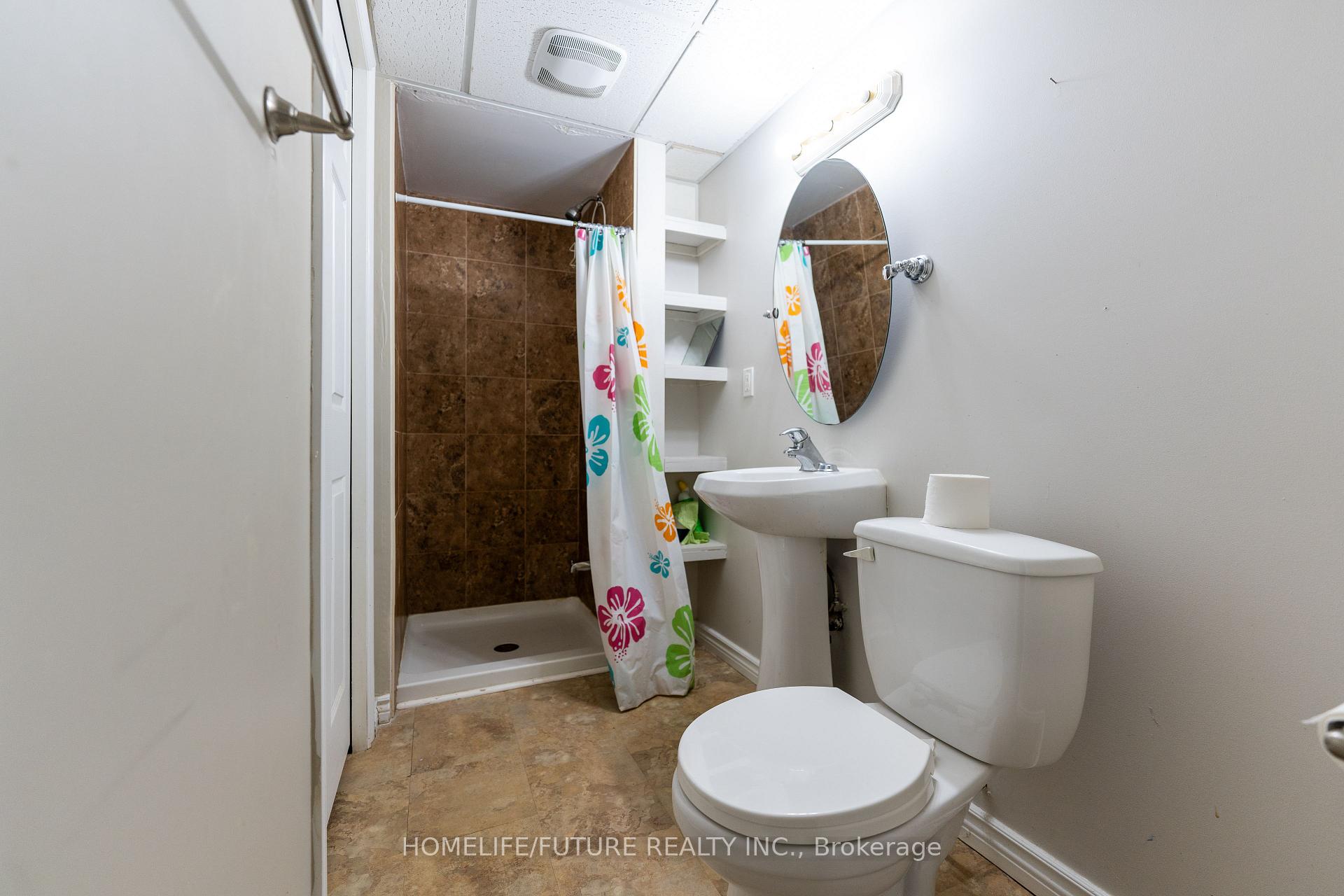 Photo 45 of 68 Treen Crescent, Whitby, Rolling Acres — HOMEH