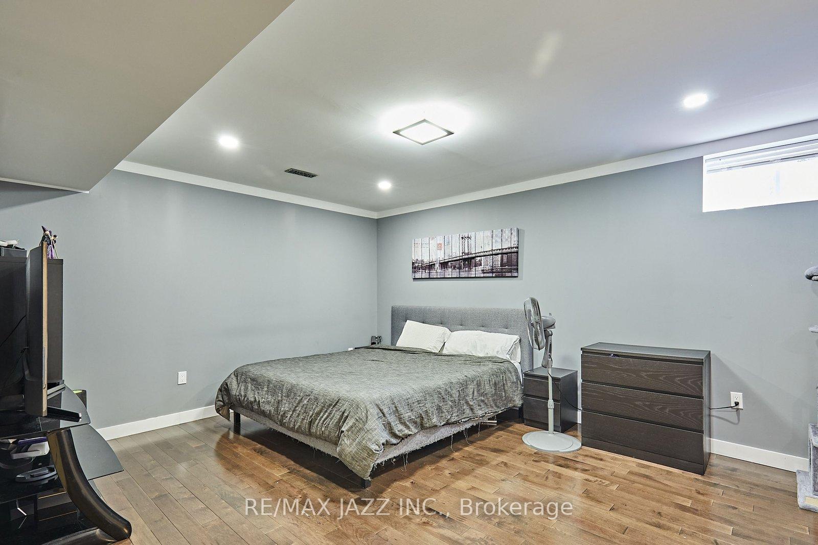 Photo 34 of 99 Bell Drive, Whitby, Lynde Creek — HOMEH