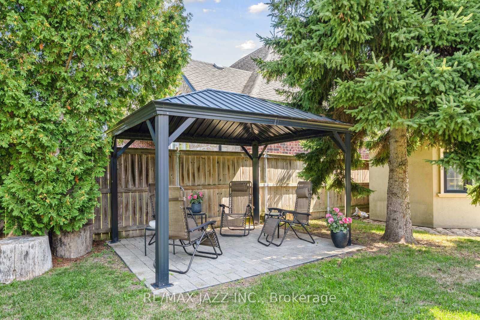 Photo 40 of 99 Bell Drive, Whitby, Lynde Creek — HOMEH