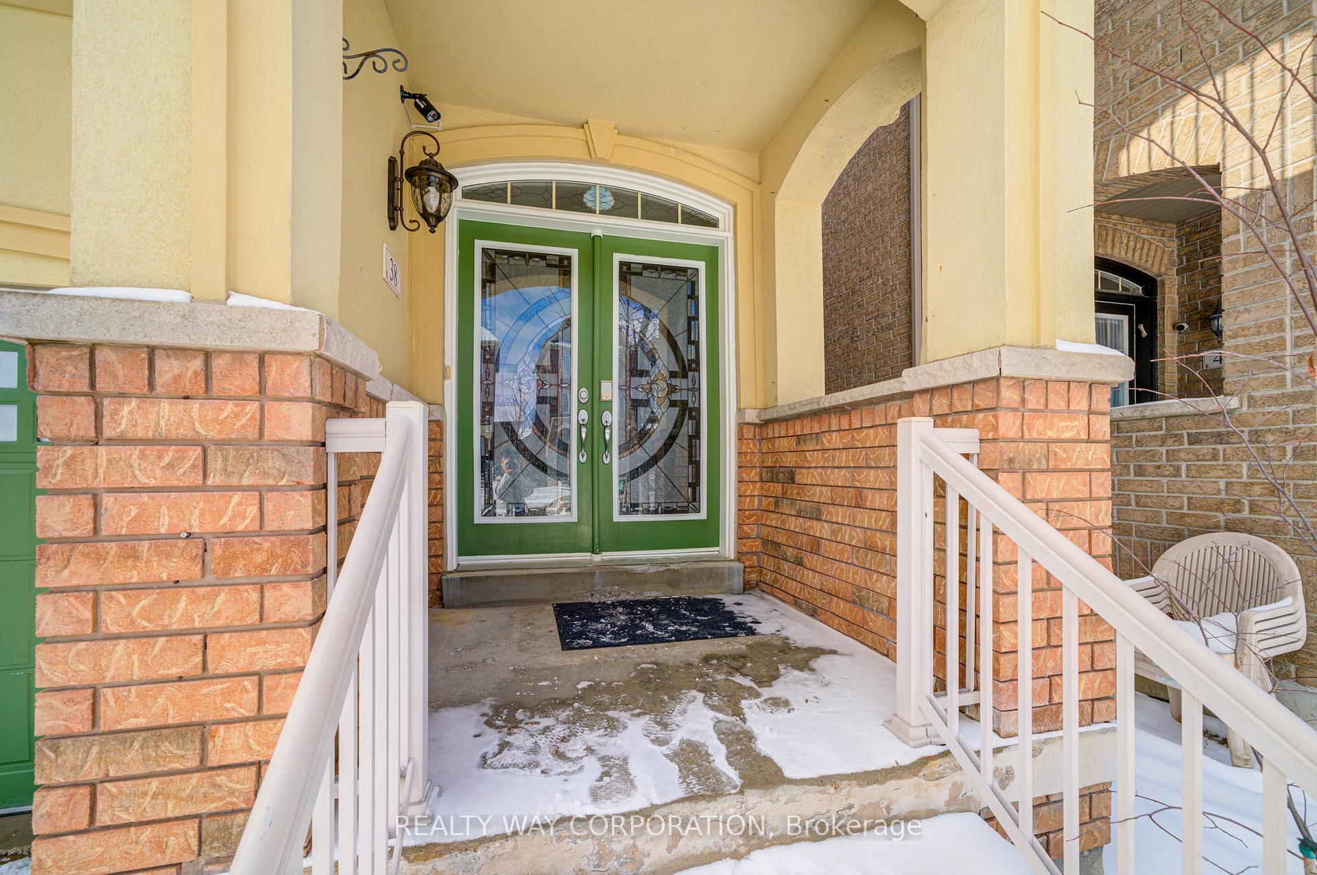 Photo 2 of 38 Torah Gate, Vaughan, Patterson — HOMEH