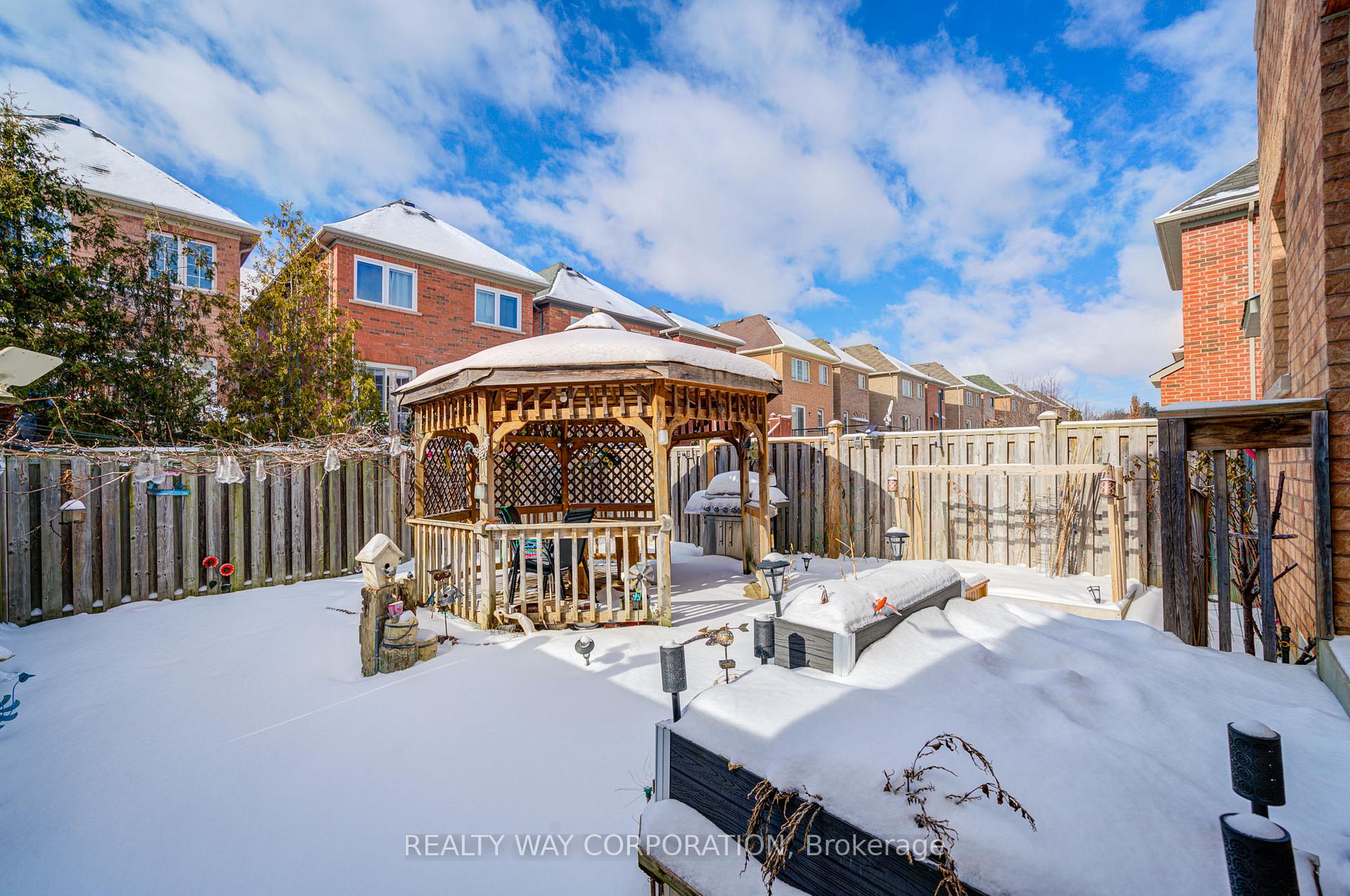 Photo 36 of 38 Torah Gate, Vaughan, Patterson — HOMEH