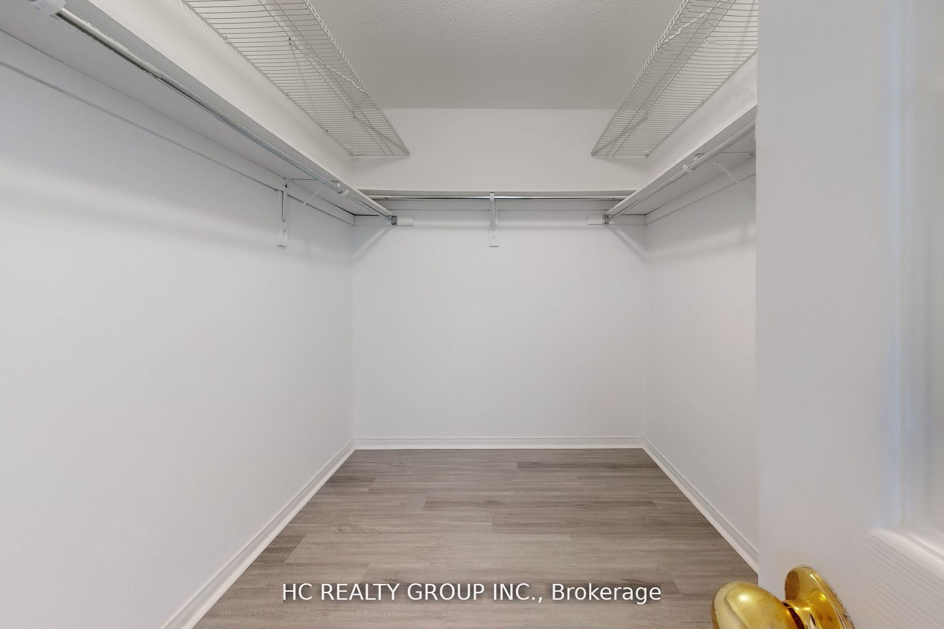 Photo 14 of 8 Beaumaris Crescent, Whitby, Brooklin — HOMEH