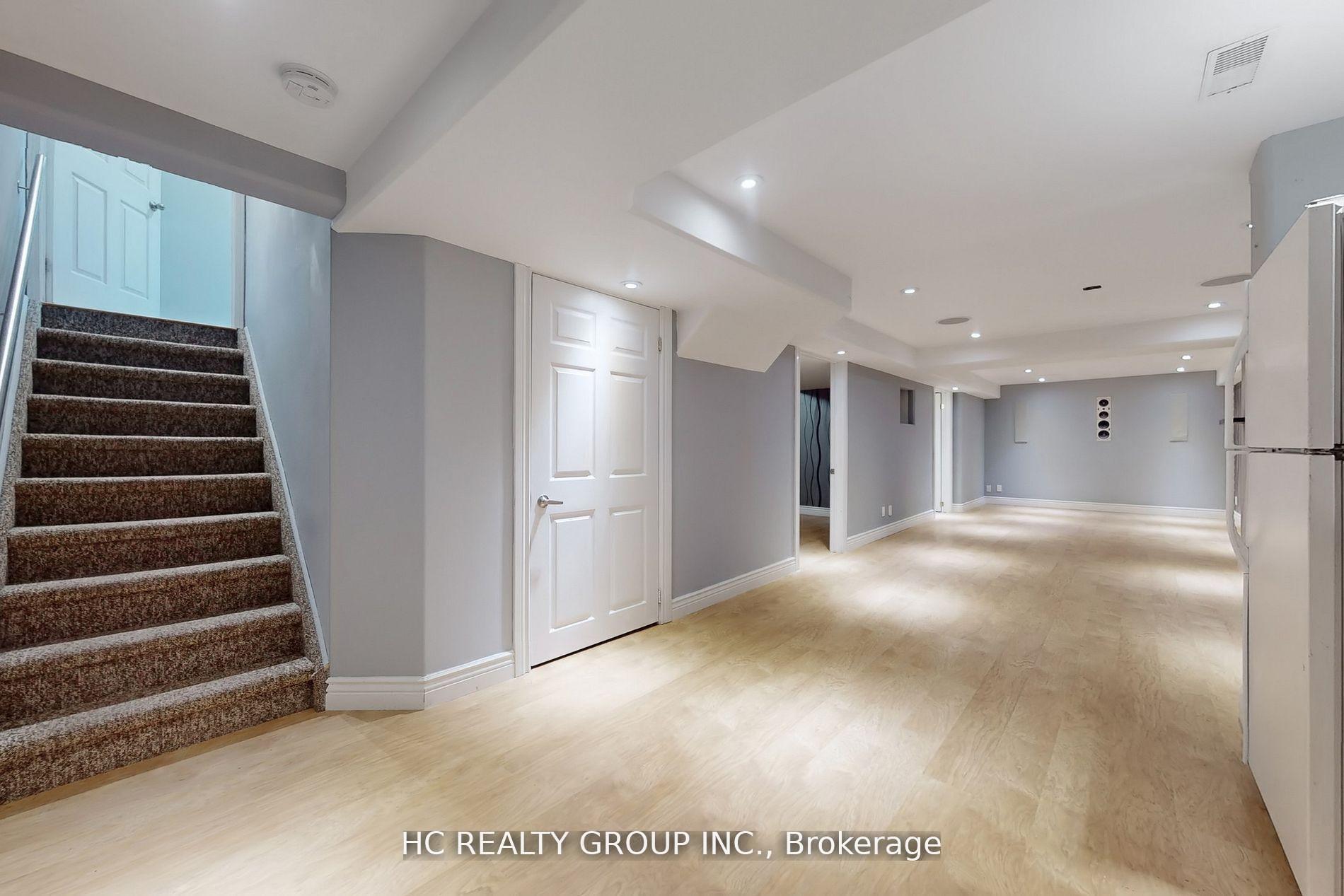 Photo 18 of 8 Beaumaris Crescent, Whitby, Brooklin — HOMEH