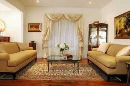 Photo 2 of 51 Medoc Place, Vaughan, Patterson — HOMEH