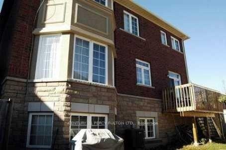 Photo 6 of 51 Medoc Place, Vaughan, Patterson — HOMEH