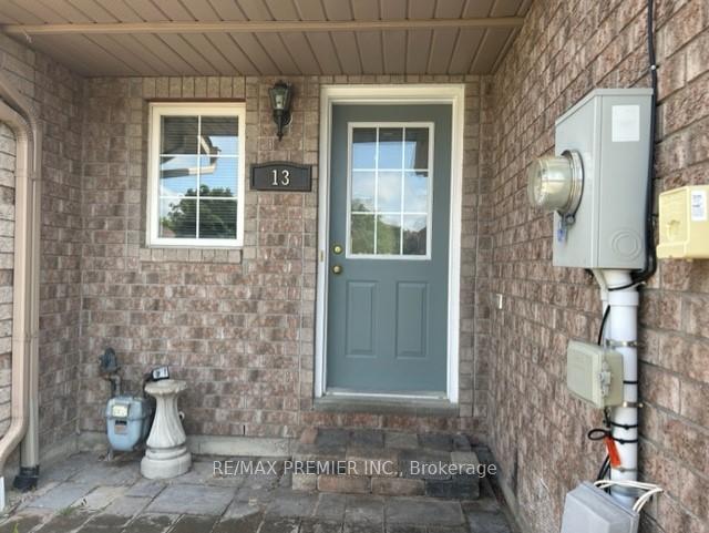Front of Unit Entire House, 13 Srigley Street