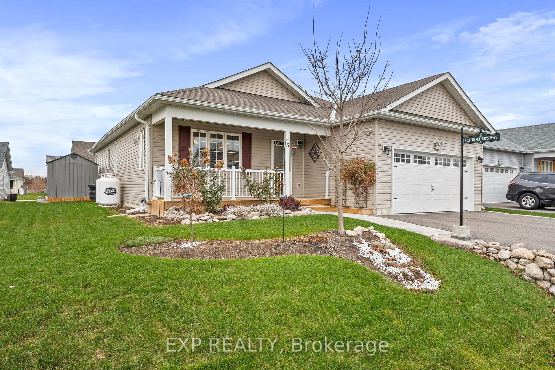Photo 2 of 6 Sinclair Crescent, Ramara, Atherley — HOMEH