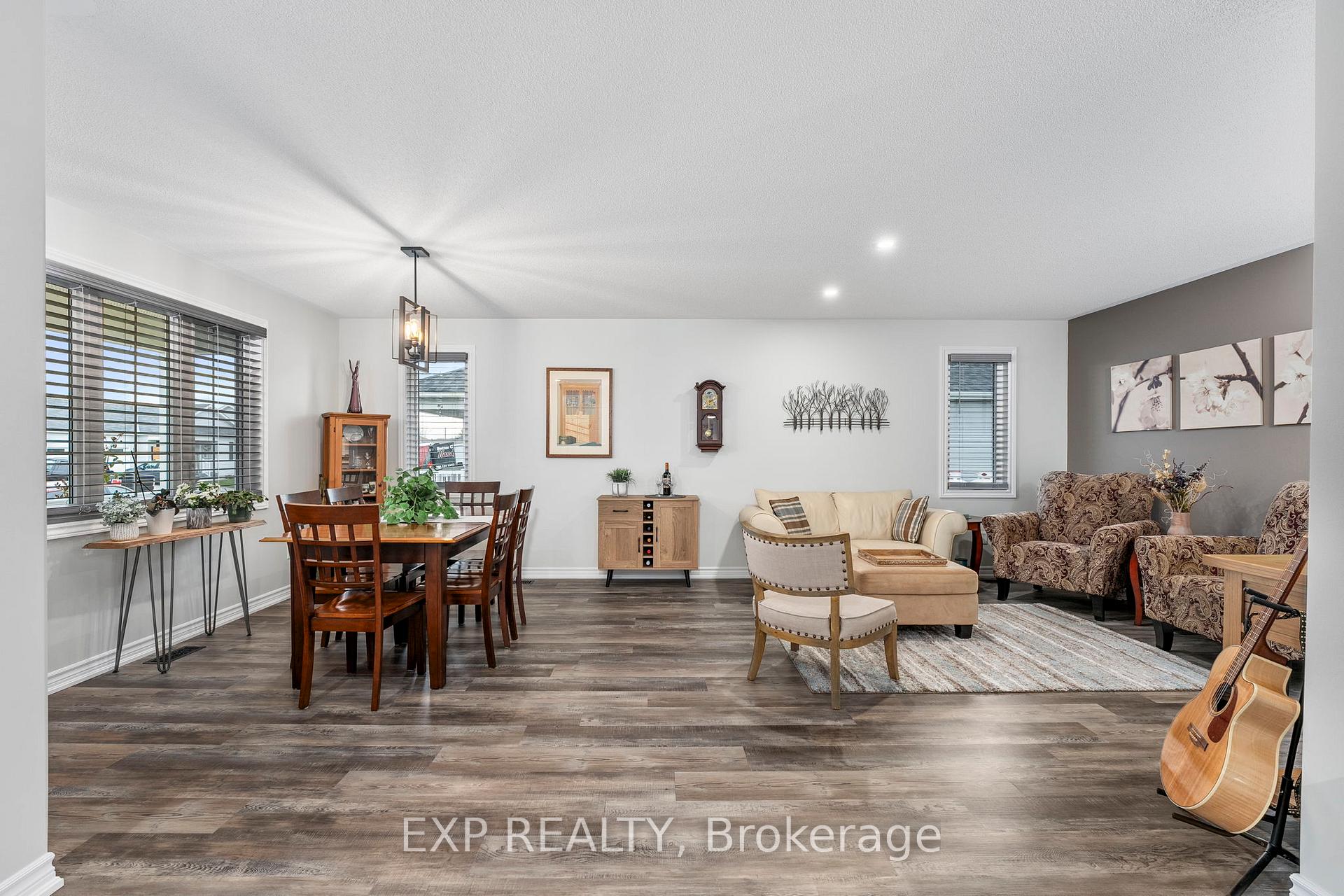 Photo 7 of 6 Sinclair Crescent, Ramara, Atherley — HOMEH