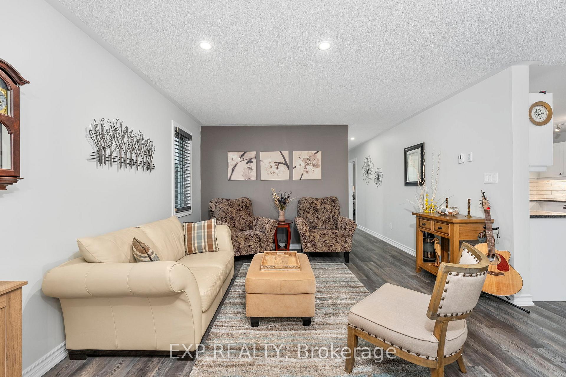 Photo 11 of 6 Sinclair Crescent, Ramara, Atherley — HOMEH