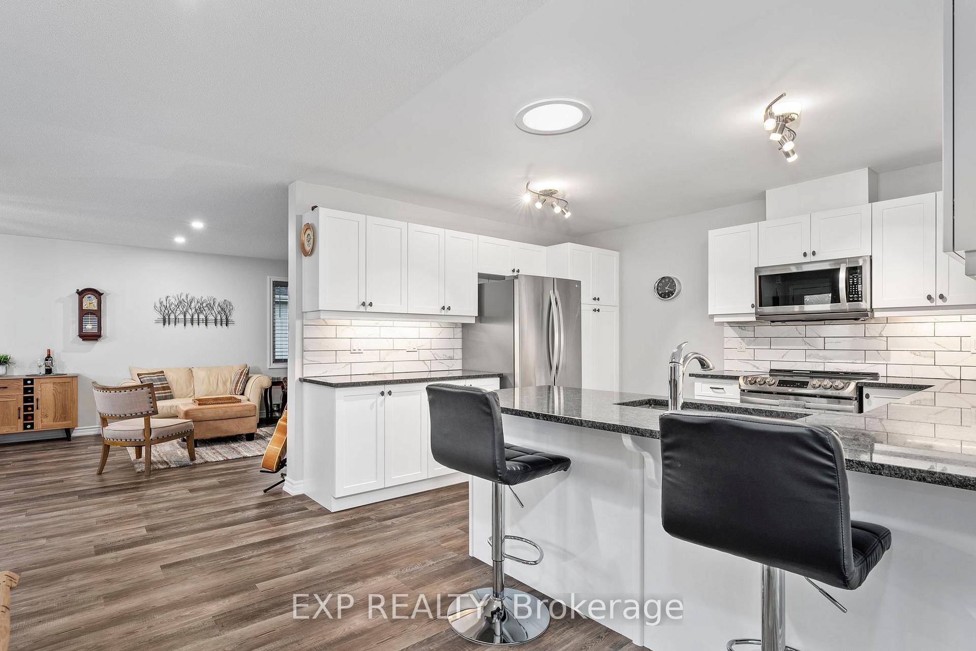 Photo 13 of 6 Sinclair Crescent, Ramara, Atherley — HOMEH