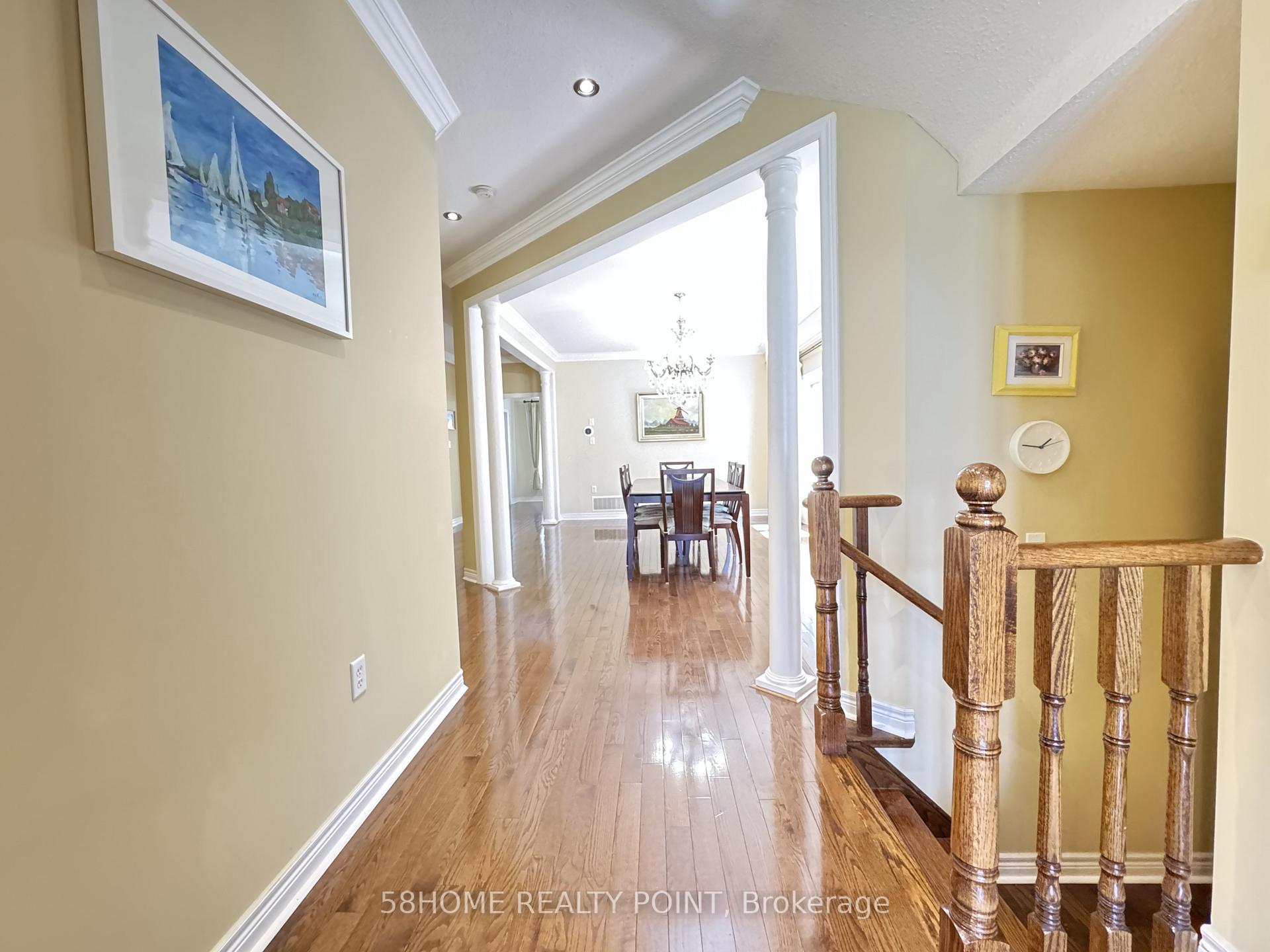 Photo 3 of 99 Pantano Drive, Vaughan, Patterson — HOMEH