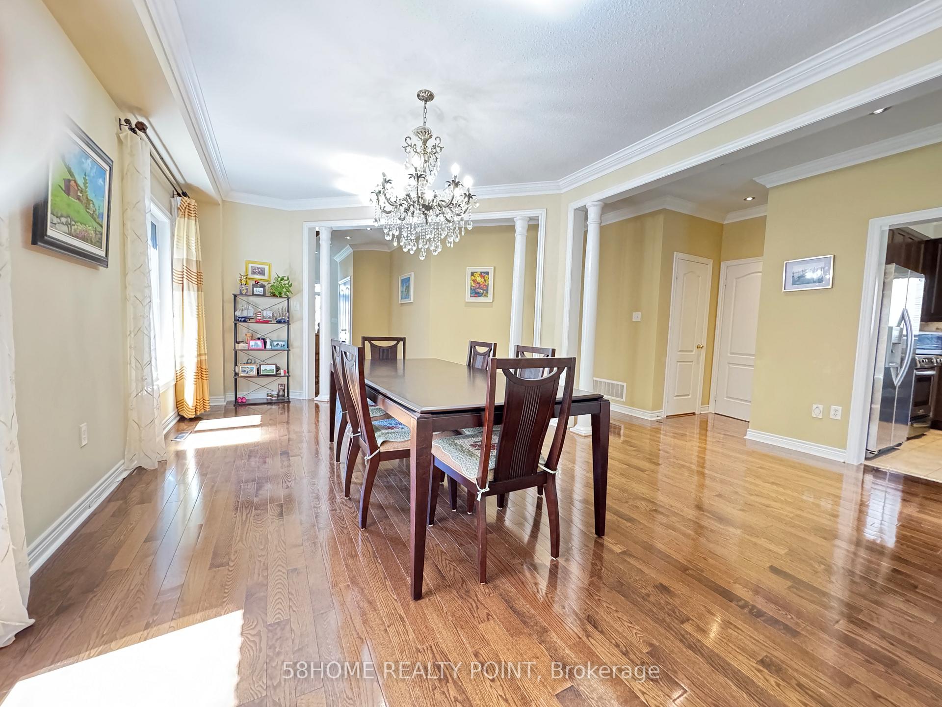 Photo 7 of 99 Pantano Drive, Vaughan, Patterson — HOMEH