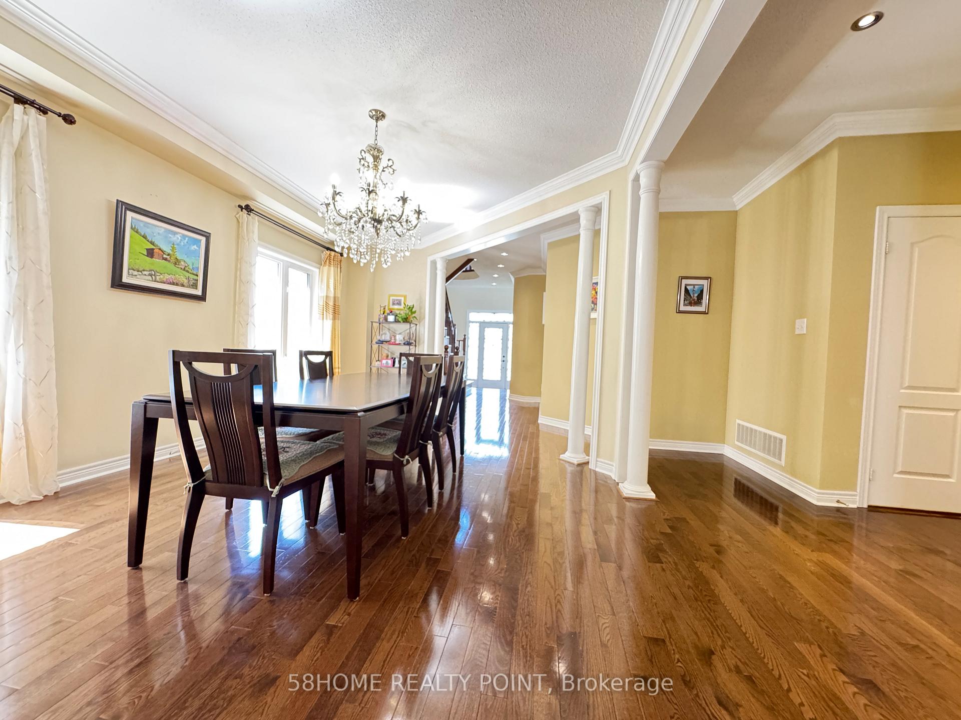 Photo 9 of 99 Pantano Drive, Vaughan, Patterson — HOMEH