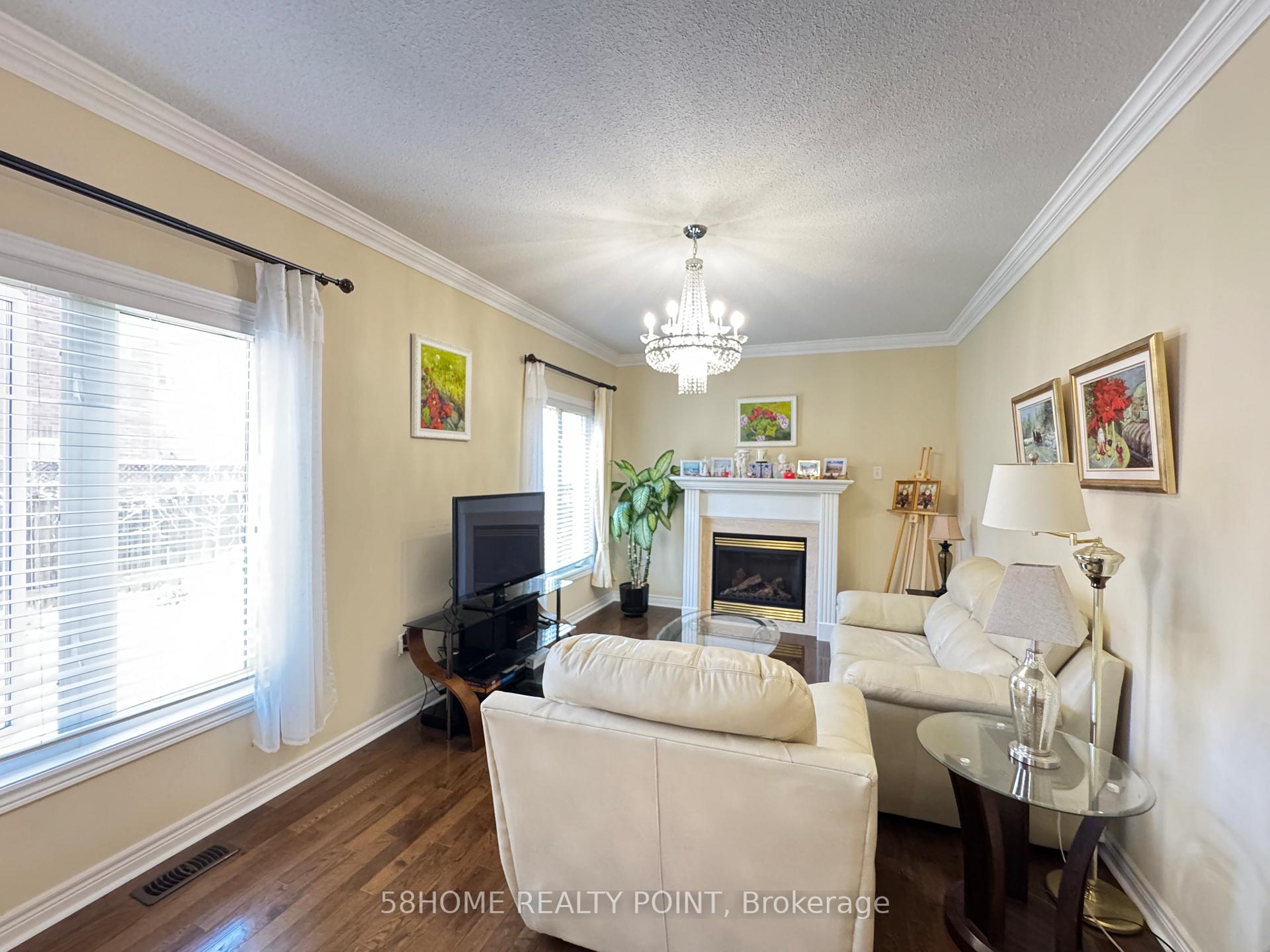 Photo 15 of 99 Pantano Drive, Vaughan, Patterson — HOMEH