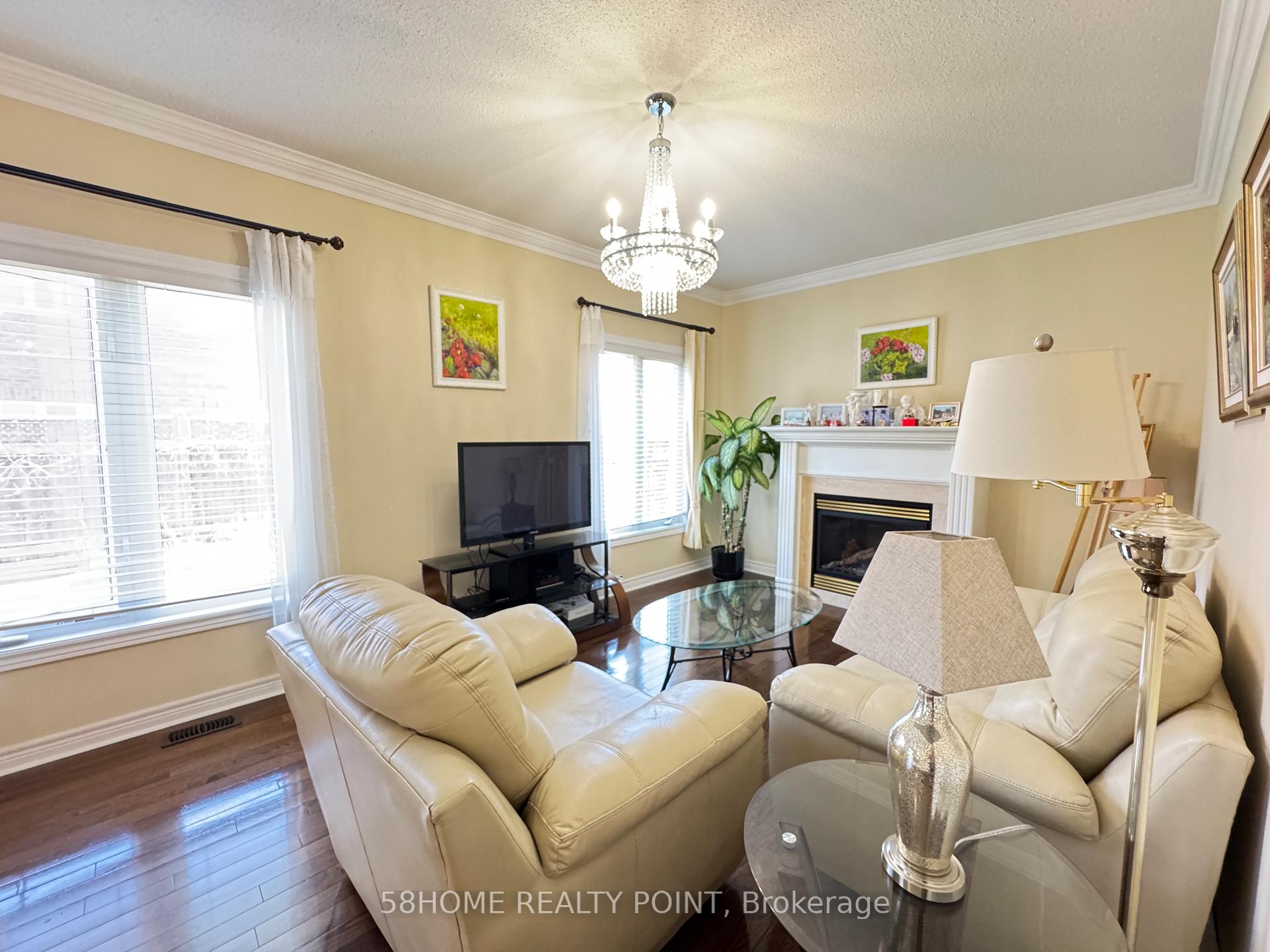 Photo 16 of 99 Pantano Drive, Vaughan, Patterson — HOMEH