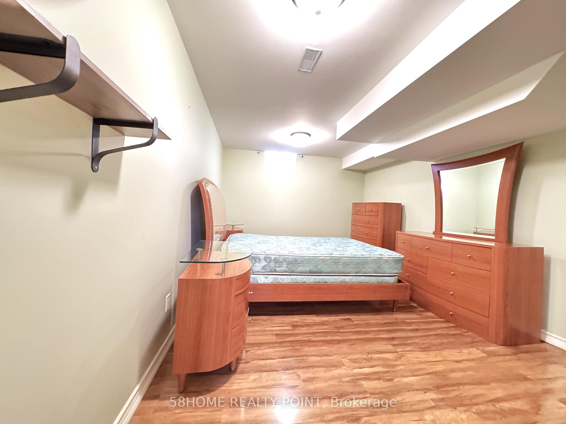 Photo 36 of 99 Pantano Drive, Vaughan, Patterson — HOMEH