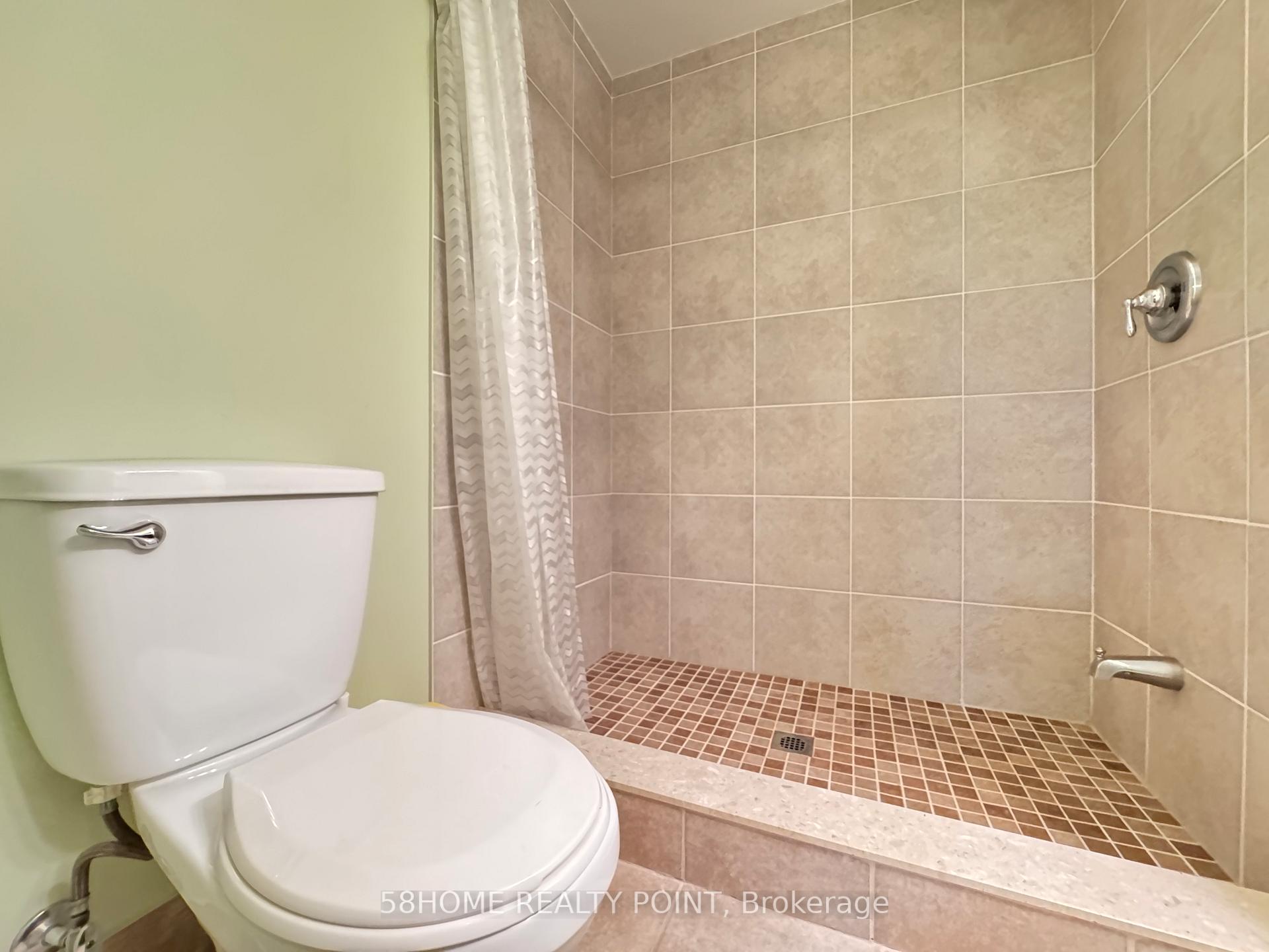 Photo 39 of 99 Pantano Drive, Vaughan, Patterson — HOMEH