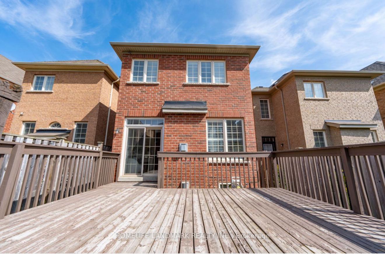 Photo 22 of 42 Torah Gate, Vaughan, Patterson — HOMEH