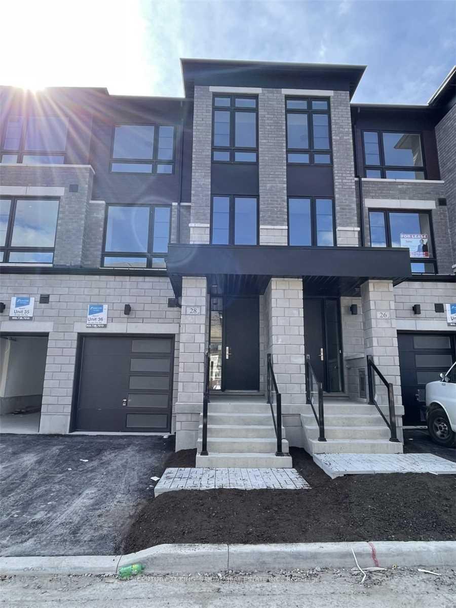 Front of 28 Lake Trail Way