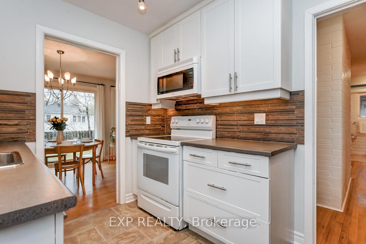 Photo 12 of 528 Penhill Avenue, Ottawa, Riverview Park — HOMEH