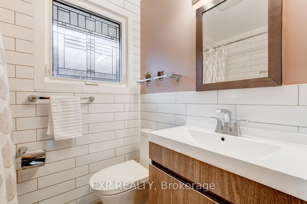Photo 17 of 528 Penhill Avenue, Ottawa, Riverview Park — HOMEH