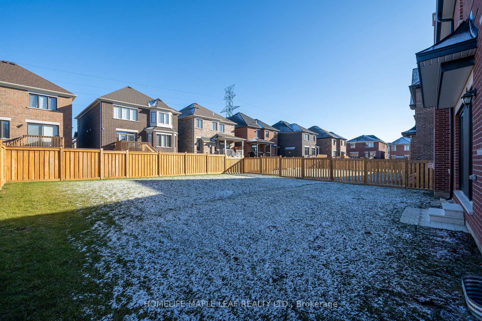 Photo 17 of 103 First Nations Trail, Vaughan, Kleinburg — HOMEH