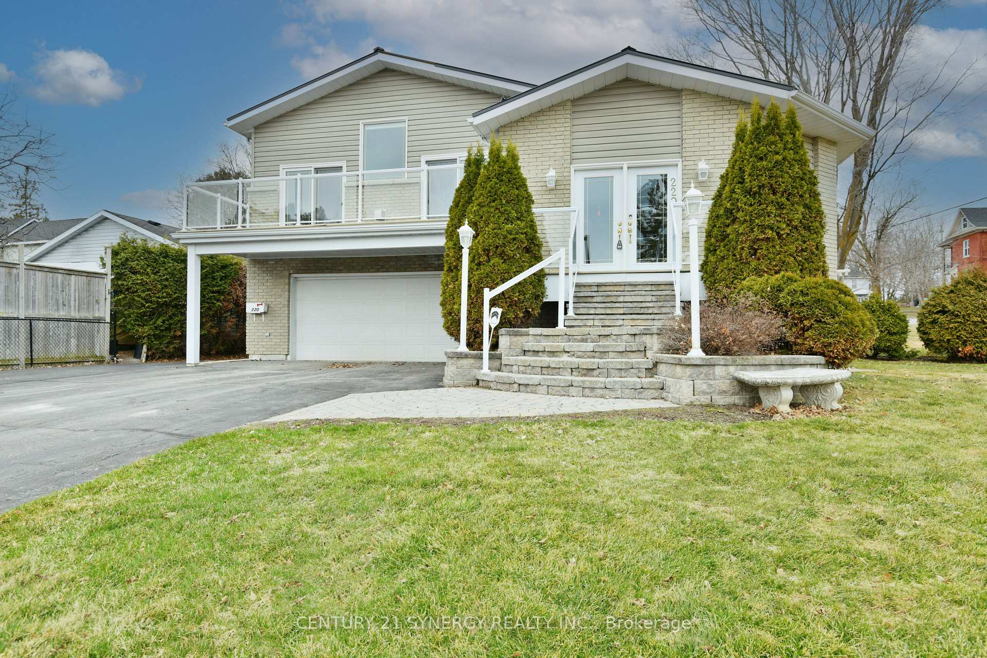 Photo 1 of 220 Albert Street, Arnprior — HOMEH