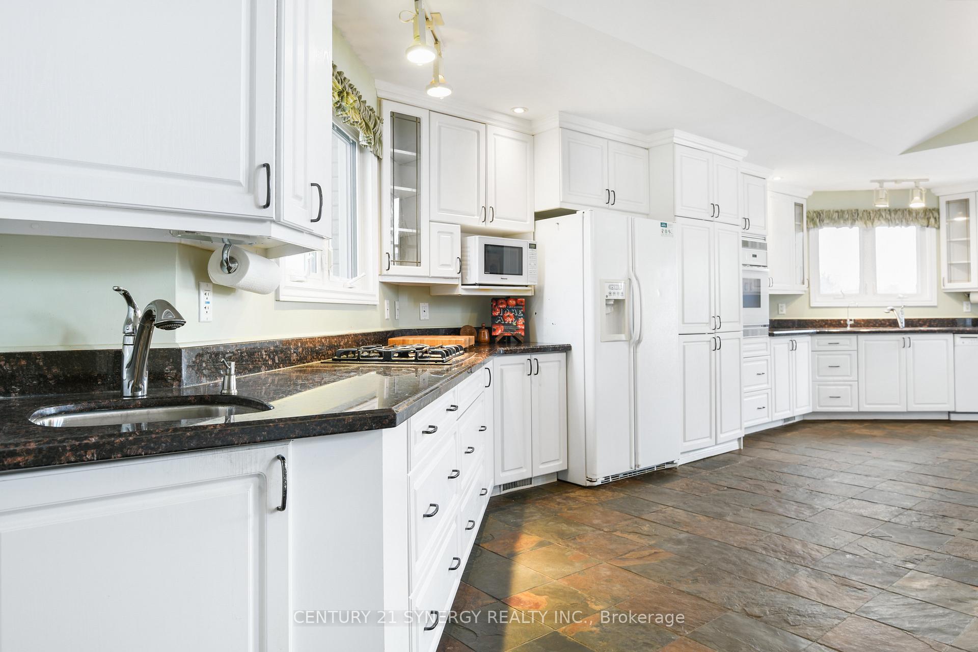 Photo 13 of 220 Albert Street, Arnprior — HOMEH