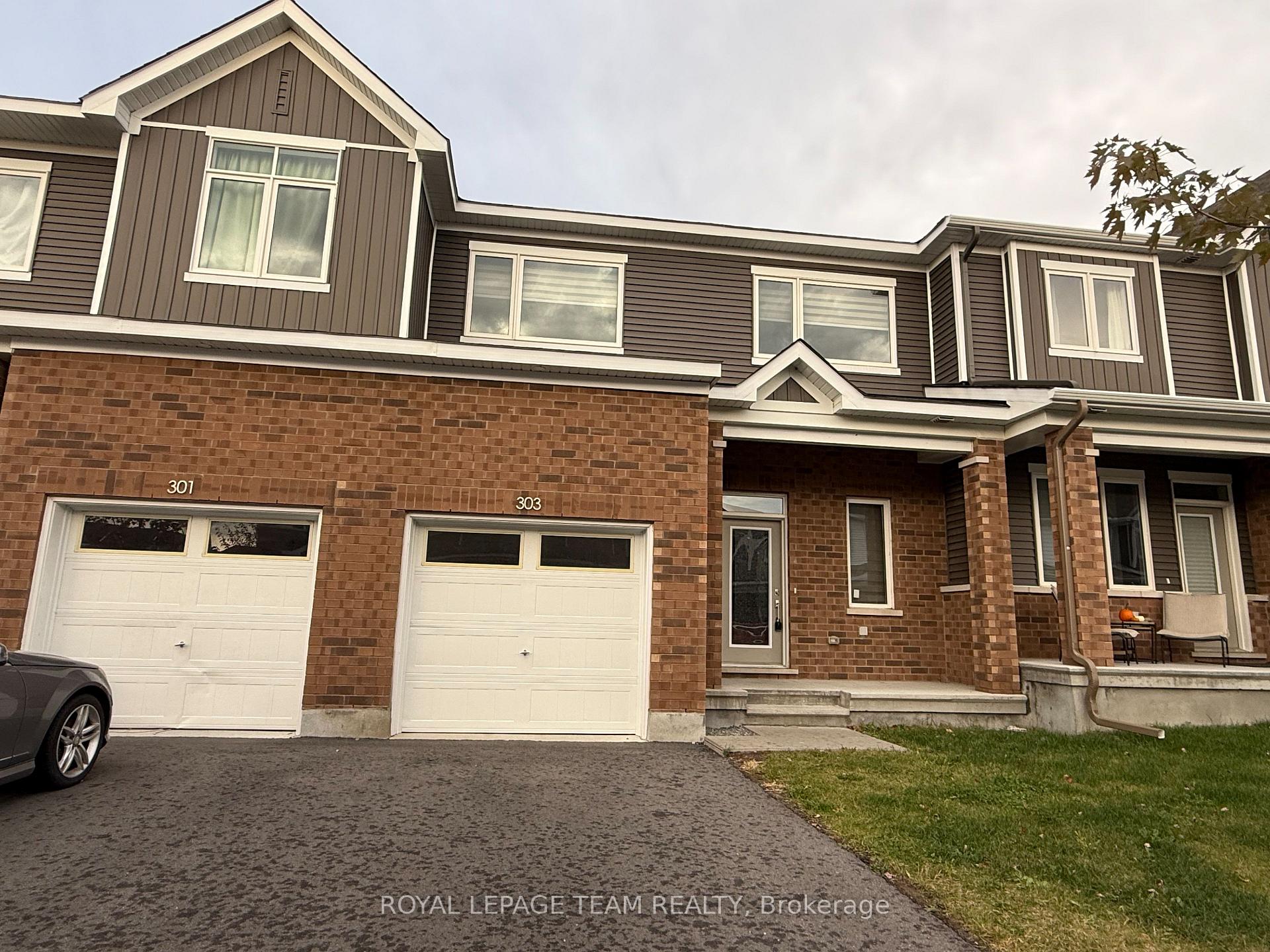 Front of 303 Canadensis Lane