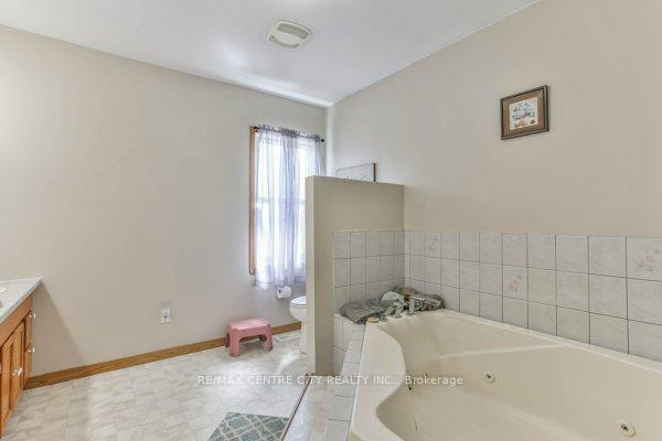 Photo 20 of 10 Elm Street, Bayham, Vienna — HOMEH